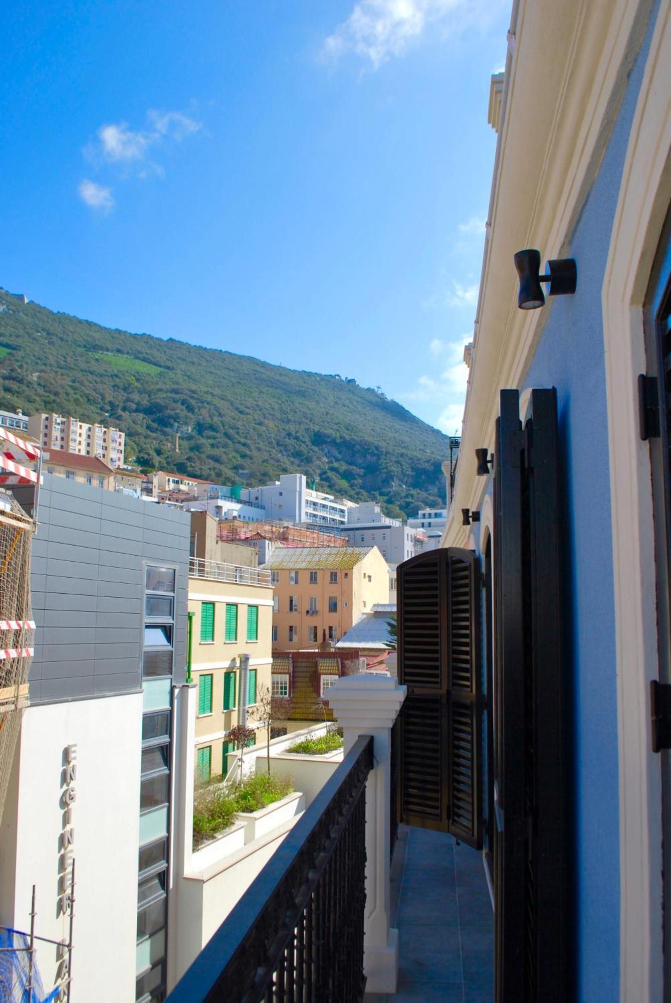 Fabulous City Centre Apartment - Grand Central House Gibraltar Exterior foto