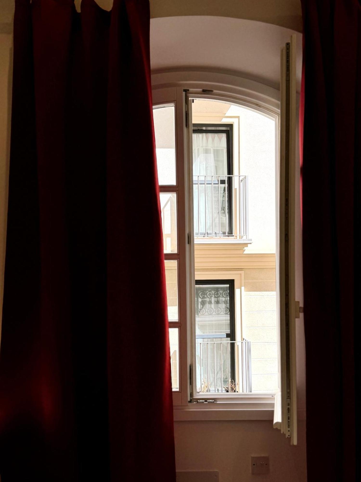 Fabulous City Centre Apartment - Grand Central House Gibraltar Exterior foto