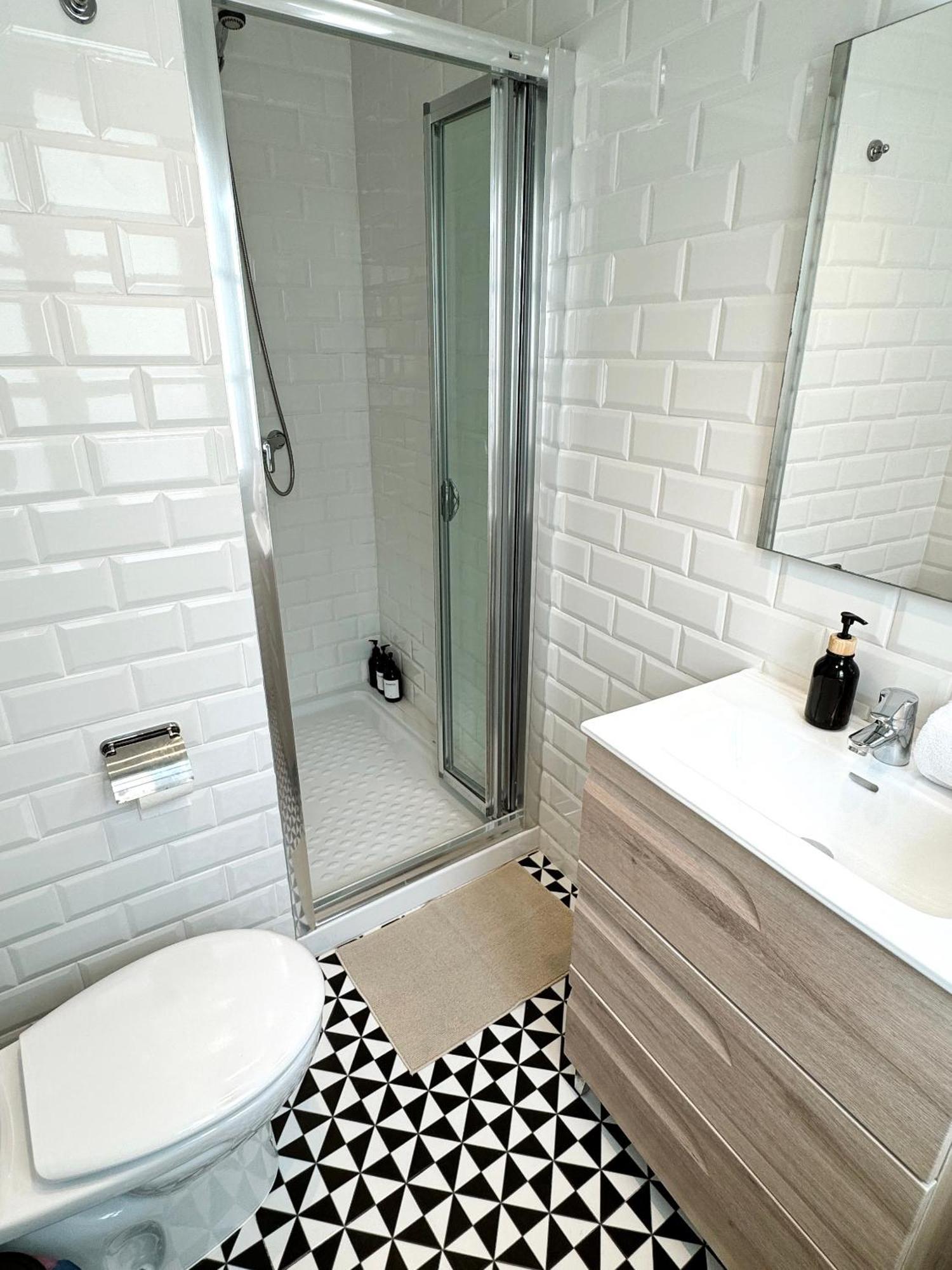 Fabulous City Centre Apartment - Grand Central House Gibraltar Exterior foto